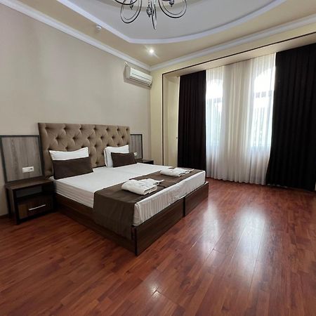 Art Elite Hotel Tashkent Ngoại thất bức ảnh