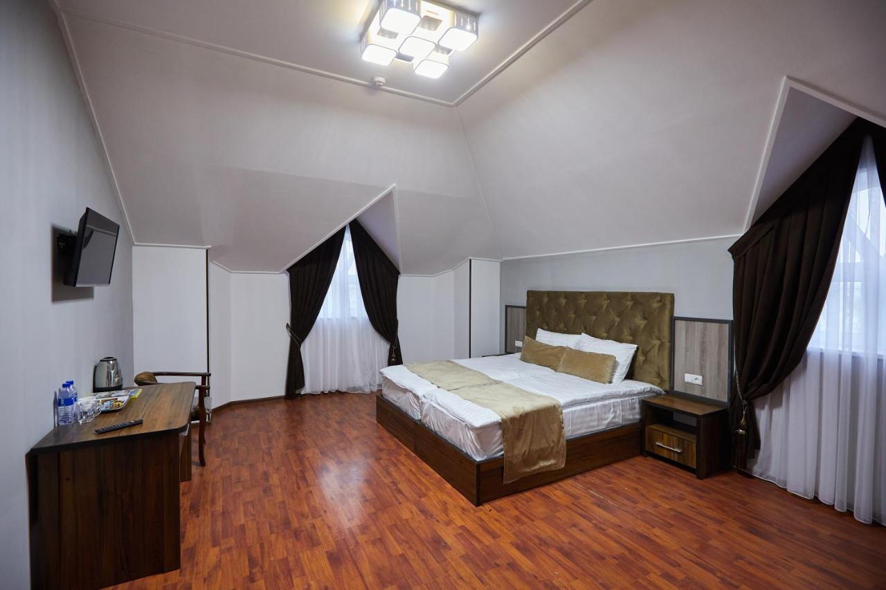 Art Elite Hotel Tashkent Ngoại thất bức ảnh