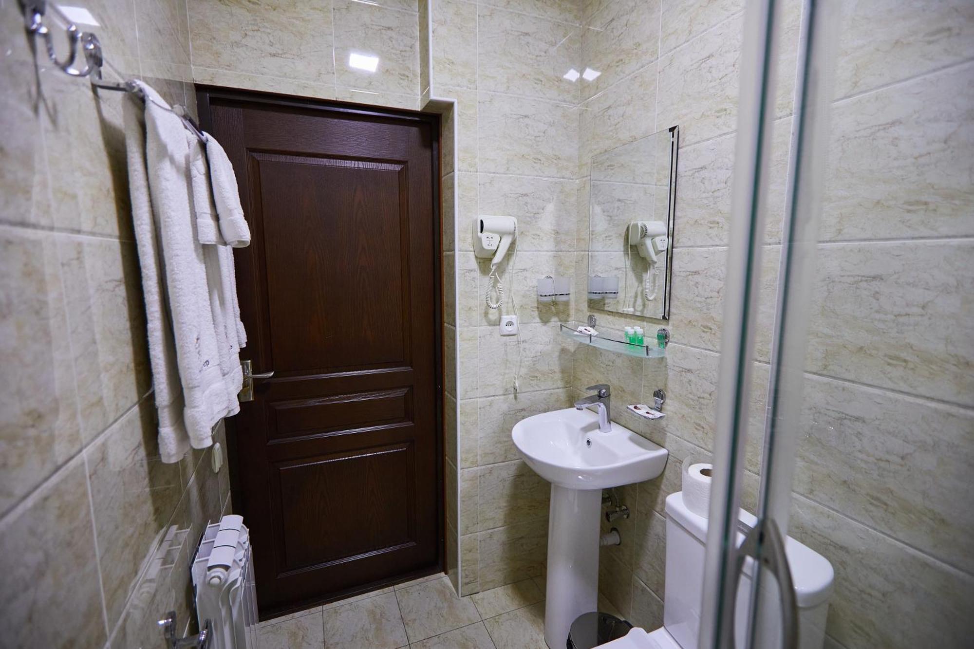 Art Elite Hotel Tashkent Ngoại thất bức ảnh