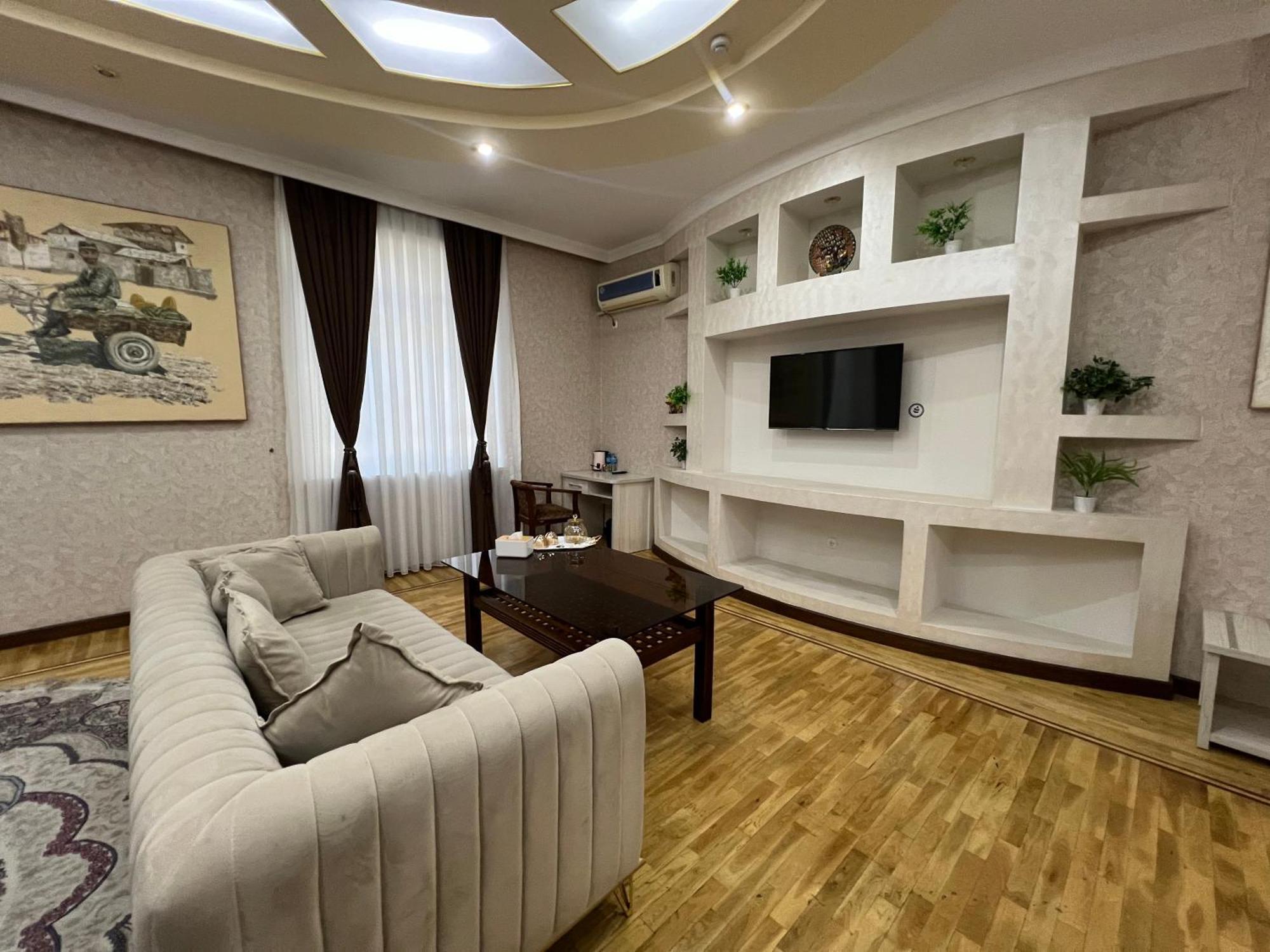 Art Elite Hotel Tashkent Ngoại thất bức ảnh