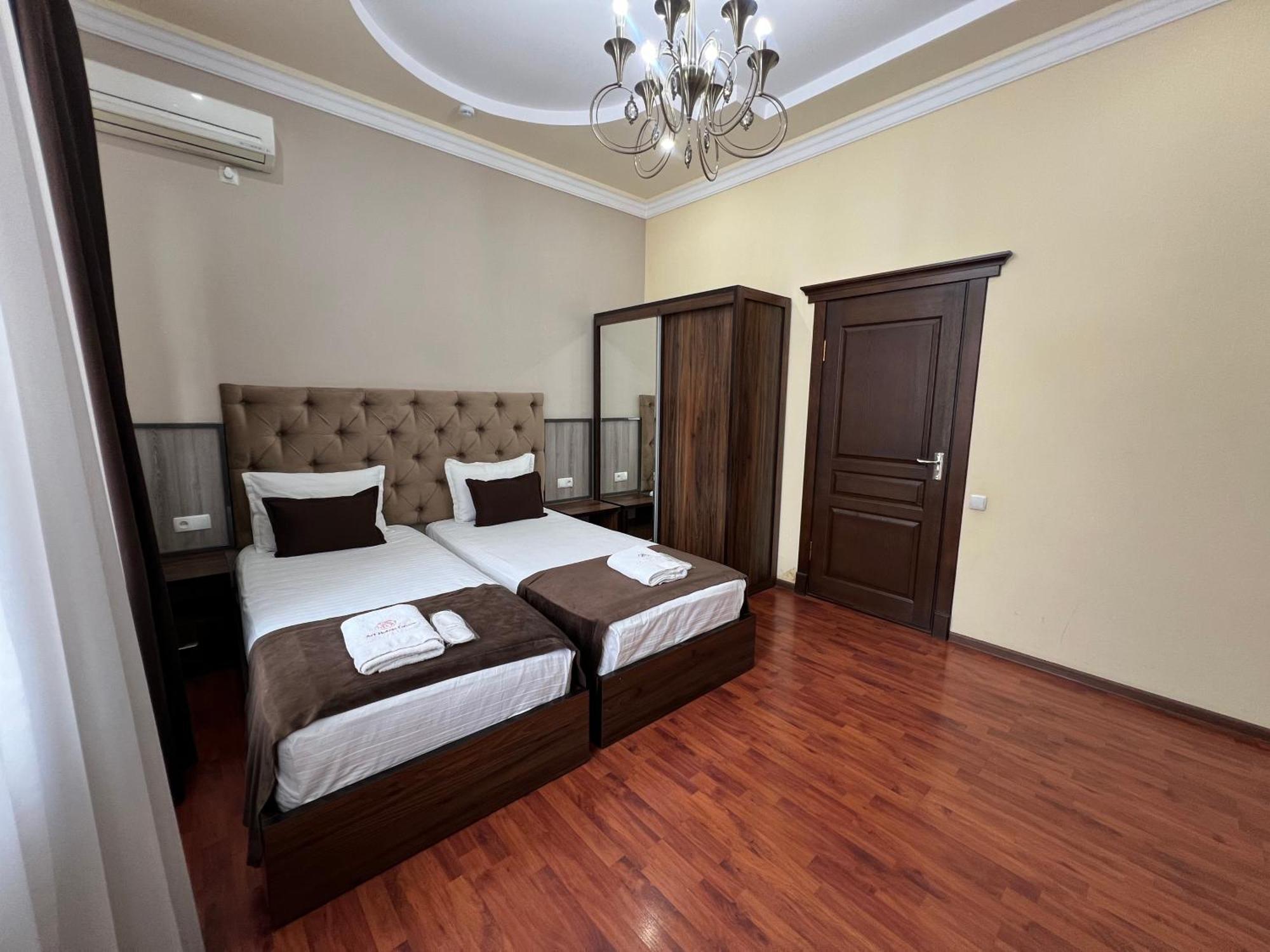 Art Elite Hotel Tashkent Ngoại thất bức ảnh